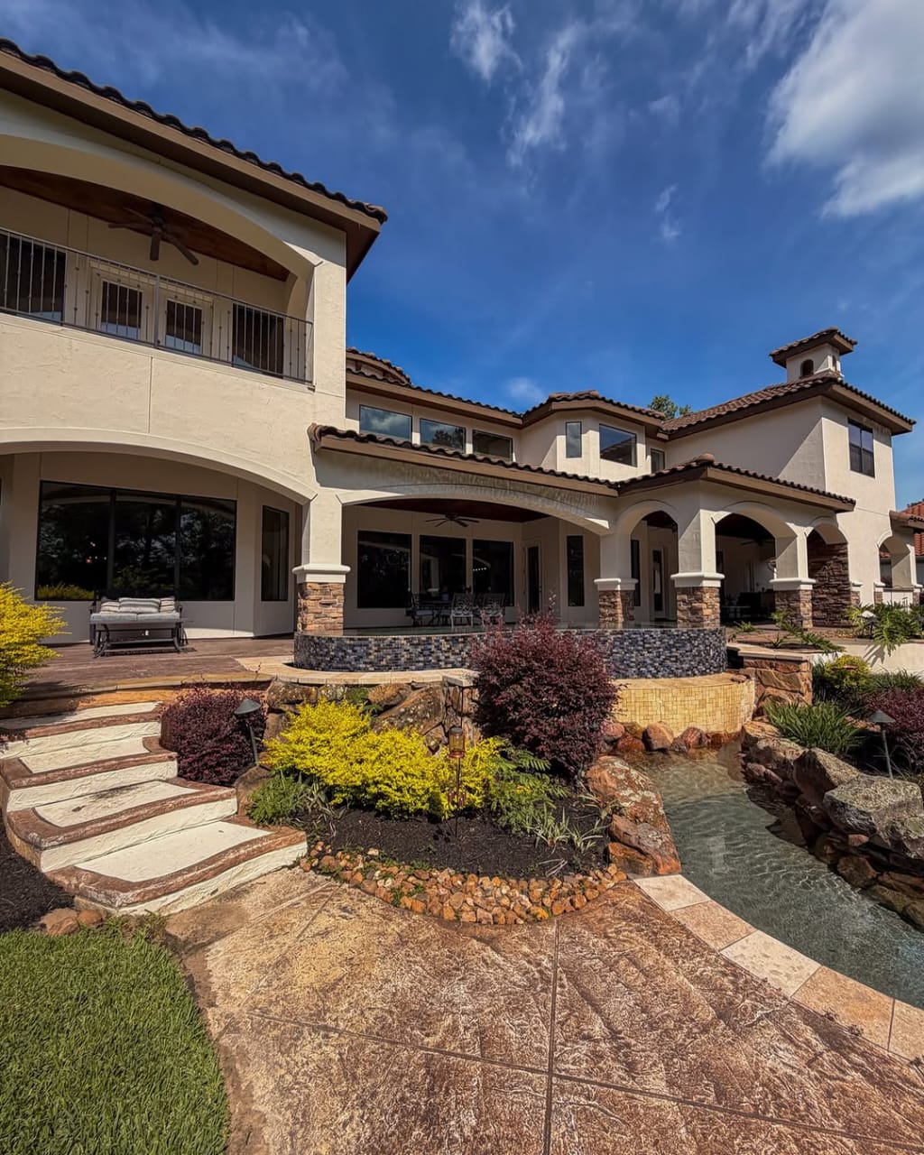 5 bedrooms